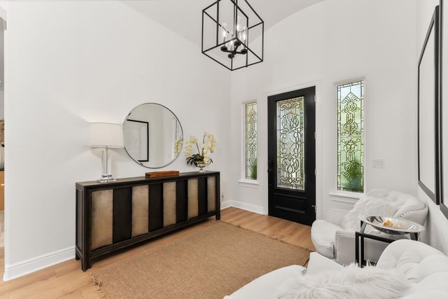 749 Grandview Dr, Folsom, CA 95630