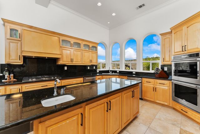 749 Grandview Dr, Folsom, CA 95630