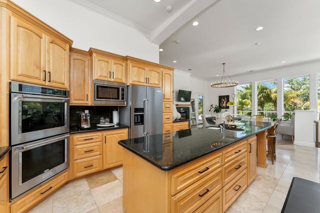 749 Grandview Dr, Folsom, CA 95630