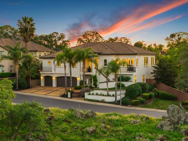 749 Grandview Dr, Folsom, CA 95630