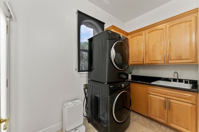 749 Grandview Dr, Folsom, CA 95630