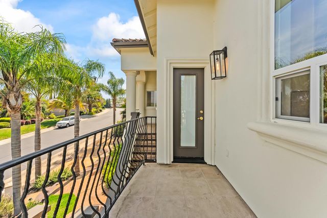 749 Grandview Dr, Folsom, CA 95630