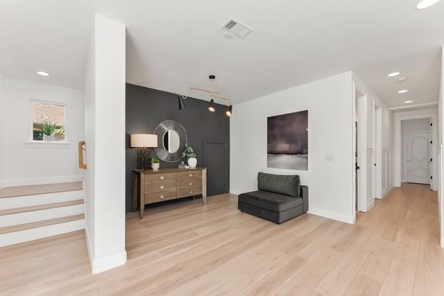 749 Grandview Dr, Folsom, CA 95630