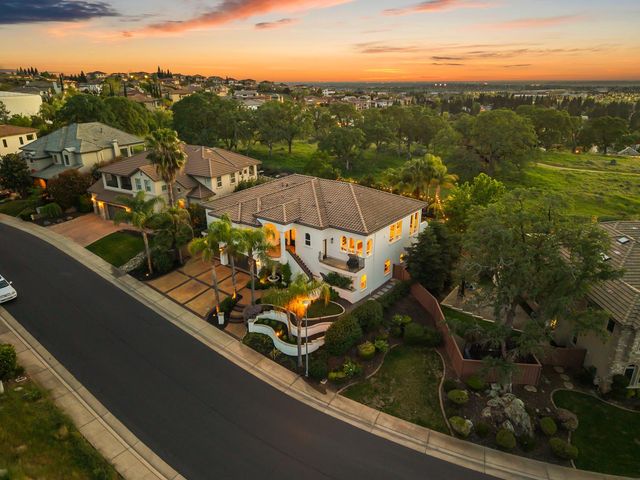 749 Grandview Dr, Folsom, CA 95630