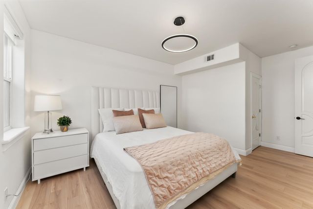 749 Grandview Dr, Folsom, CA 95630