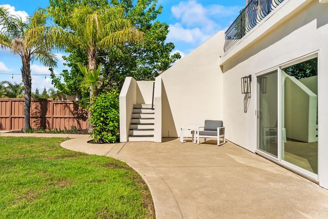 749 Grandview Dr, Folsom, CA 95630