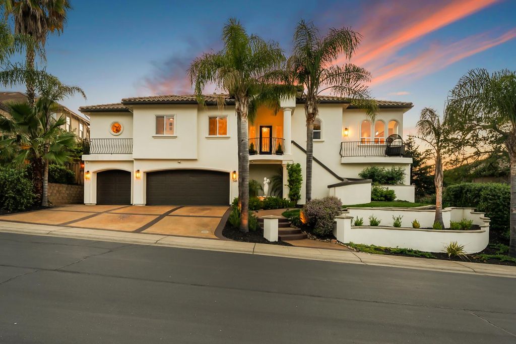 749 Grandview Dr, Folsom, CA 95630