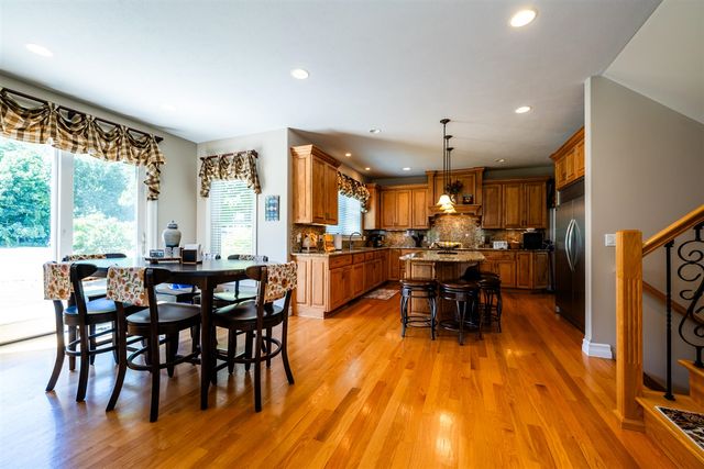 5949 Osprey Lane, Watervliet, MI 49098