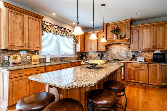 5949 Osprey Lane, Watervliet, MI 49098