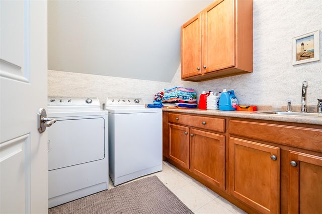 5949 Osprey Lane, Watervliet, MI 49098