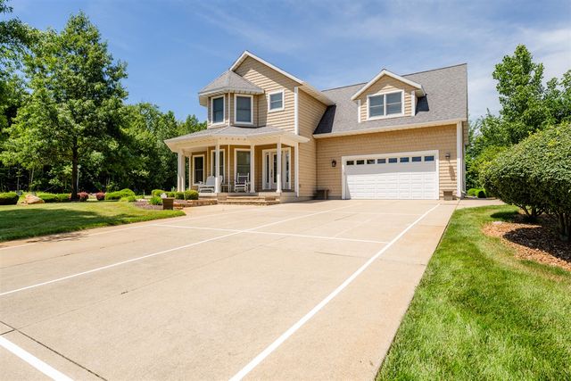 5949 Osprey Lane, Watervliet, MI 49098