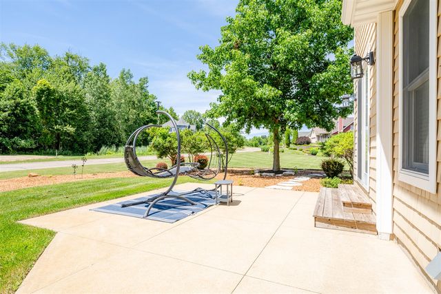 5949 Osprey Lane, Watervliet, MI 49098