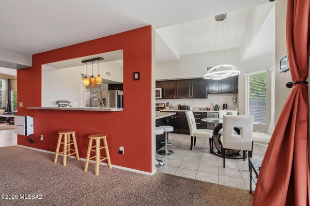10248 E Buffaloberry Loop, Tucson, AZ 85748