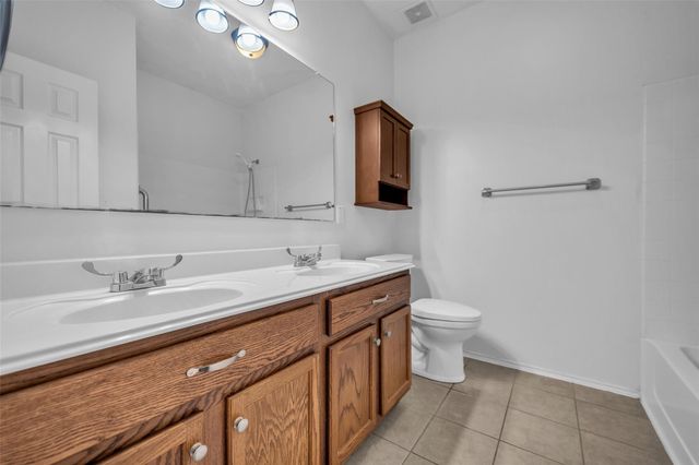 951 Fife Drive, Conroe, TX 77301