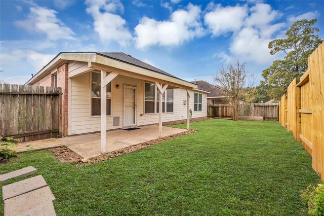 951 Fife Drive, Conroe, TX 77301