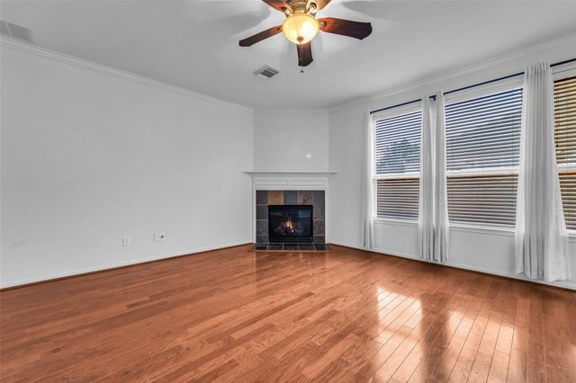 951 Fife Drive, Conroe, TX 77301