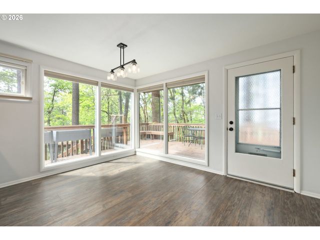 1355 PAIGE Ave, Eugene, OR 97405