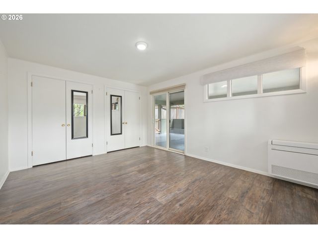 1355 PAIGE Ave, Eugene, OR 97405