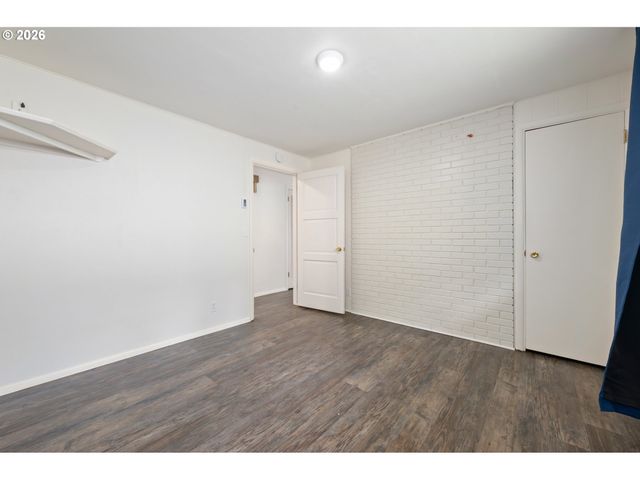 1355 PAIGE Ave, Eugene, OR 97405