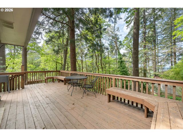 1355 PAIGE Ave, Eugene, OR 97405