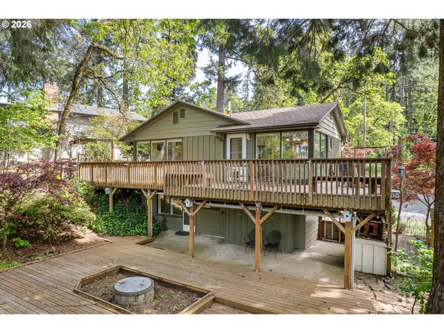 1355 PAIGE Ave, Eugene, OR 97405