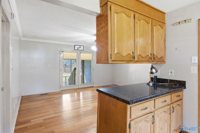 172 Country Road NW, Huntsville, AL 35806