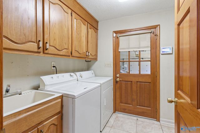 172 Country Road NW, Huntsville, AL 35806