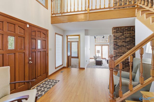 172 Country Road NW, Huntsville, AL 35806