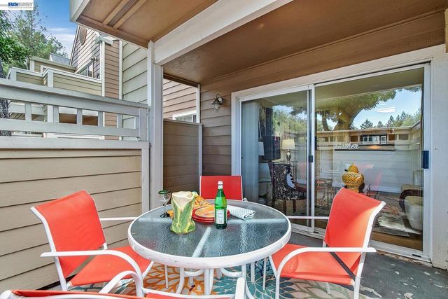 150 Reflections Drive 13, San Ramon, CA 94583