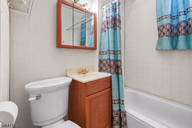 1211 Bergen Ave, Linden City, NJ 07036