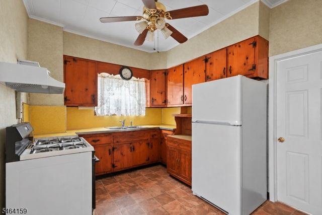 1211 Bergen Ave, Linden City, NJ 07036