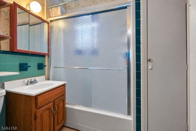 1211 Bergen Ave, Linden City, NJ 07036