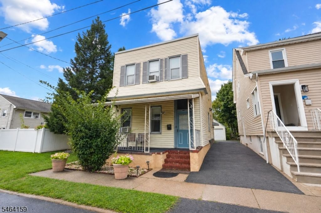 1211 Bergen Ave, Linden City, NJ 07036 — photo 2