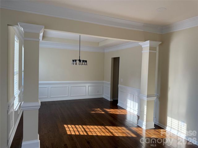10822 Chamberlain Hall Court, Charlotte, NC 28277