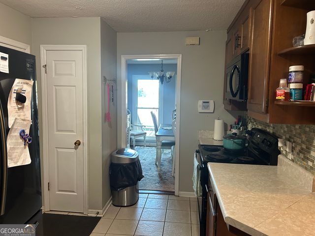 1054 N Plantation Parkway, Macon, GA 31220