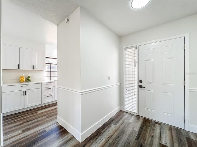 700 LAKESIDE PLACE, Longwood, FL 32750