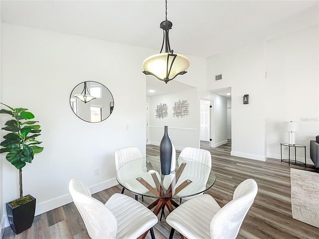 700 LAKESIDE PLACE, Longwood, FL 32750