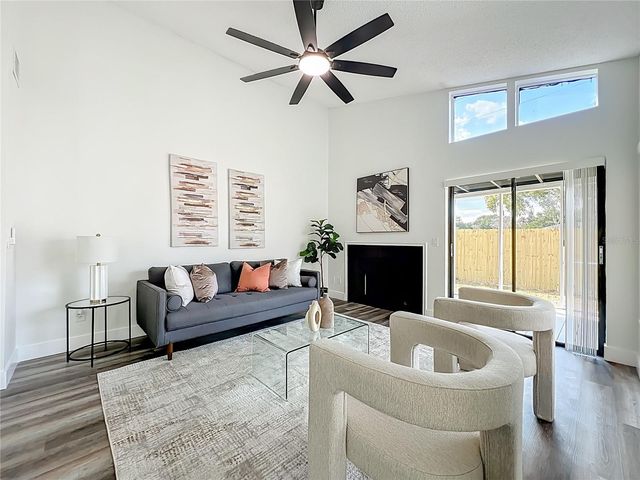 700 LAKESIDE PLACE, Longwood, FL 32750