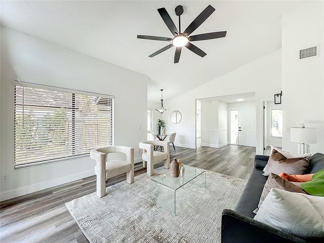 700 LAKESIDE PLACE, Longwood, FL 32750