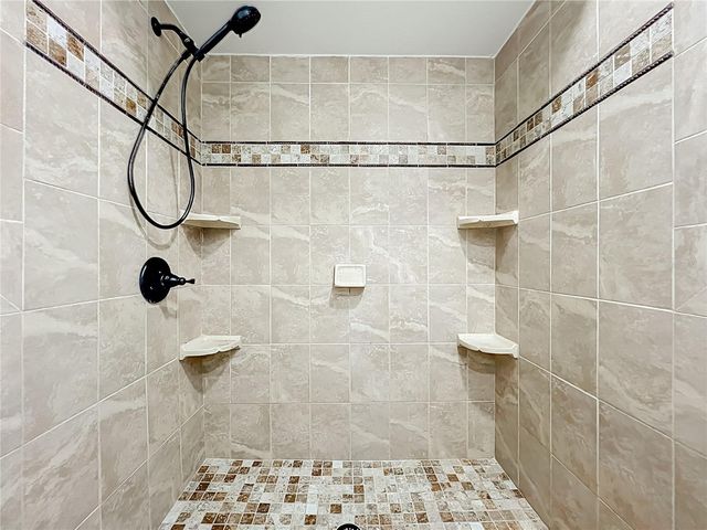 700 LAKESIDE PLACE, Longwood, FL 32750