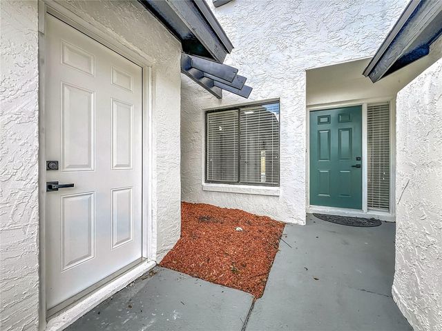 700 LAKESIDE PLACE, Longwood, FL 32750