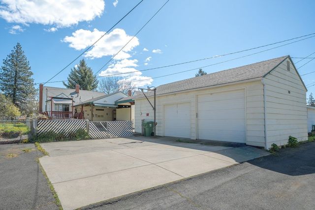 4011 N Hawthorne St, Spokane, WA 99205