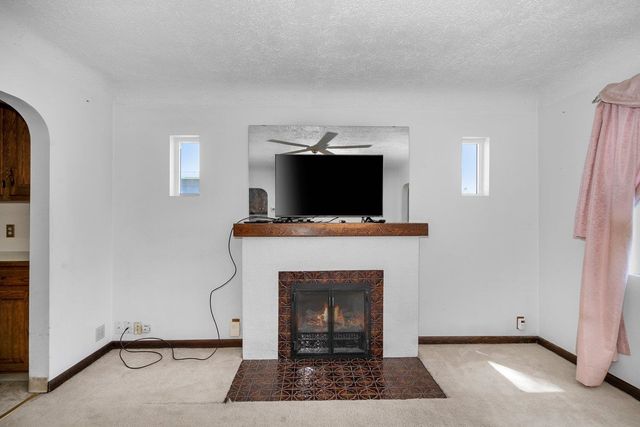 4011 N Hawthorne St, Spokane, WA 99205