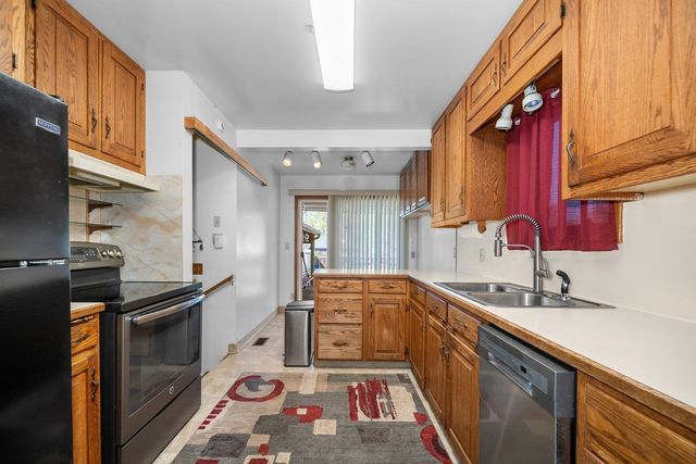 4011 N Hawthorne St, Spokane, WA 99205