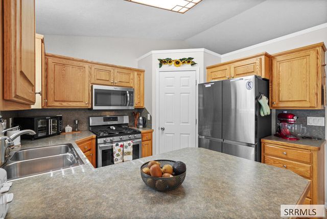 1144 Clarence Drive, Idaho Falls, ID 83402