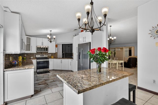 17307 SW 115th Ave, Miami, FL 33157