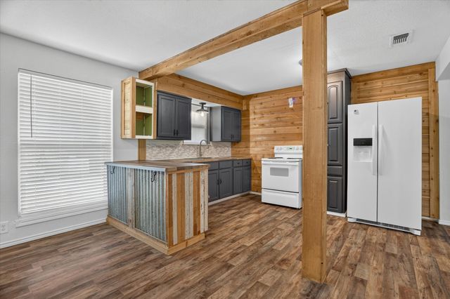 186 Garnet Road, Springtown, TX 76082