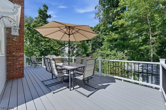 57 Belton St, Byram Twp., NJ 07874