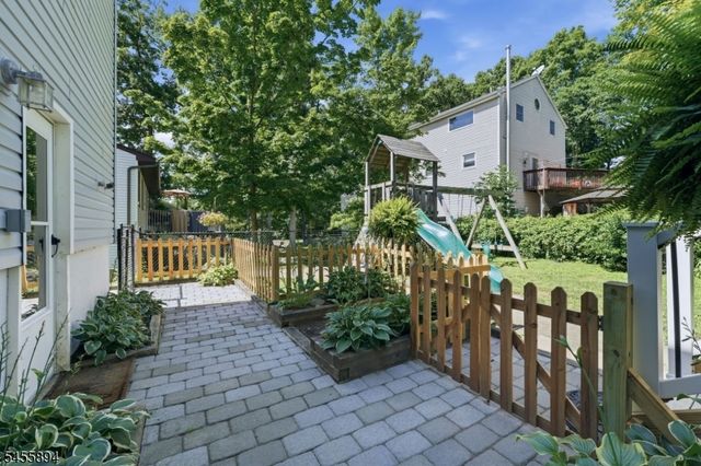 57 Belton St, Byram Twp., NJ 07874