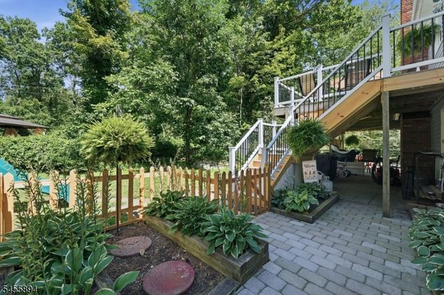 57 Belton St, Byram Twp., NJ 07874